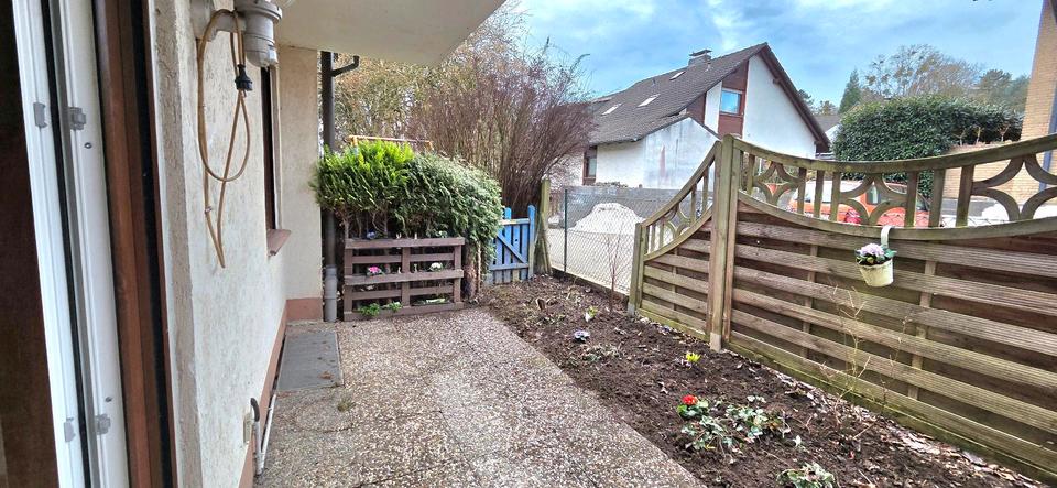 BAD PYRMONT: 2 ZKB mit Terasse 2 zimmer