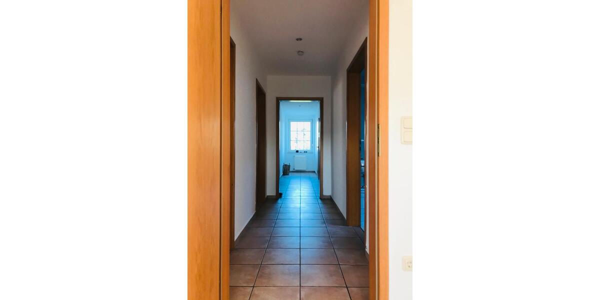 Dachgeschoßwohnung Dömitz - 3 Zimmer, 79 m&sup2;, 480&euro; | Angebot:25893430