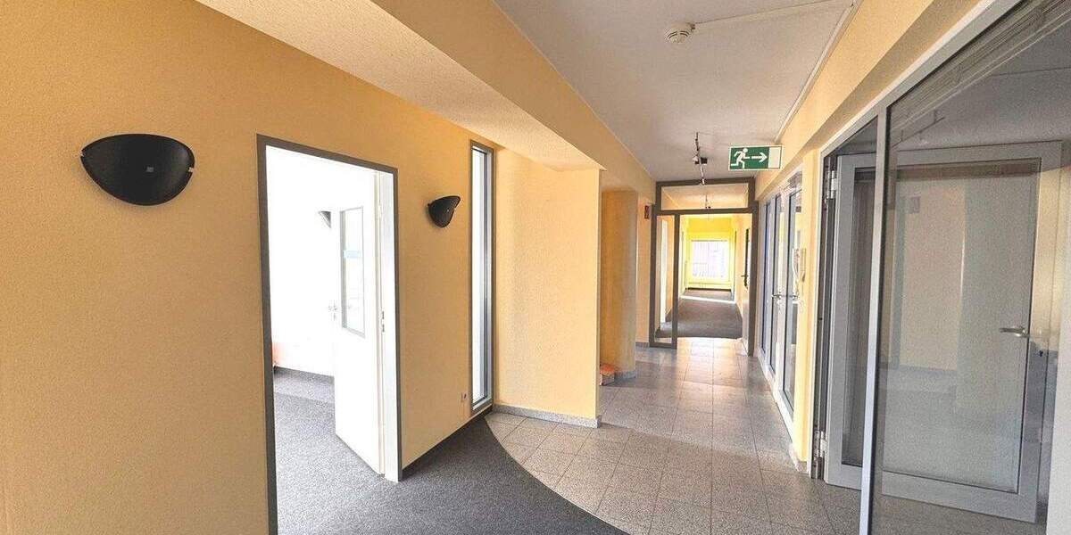 Gewerbeobjekt Göttingen Geismar - 8 Zimmer, 298 m&sup2;, 2.235&euro; | Angebot:25666253