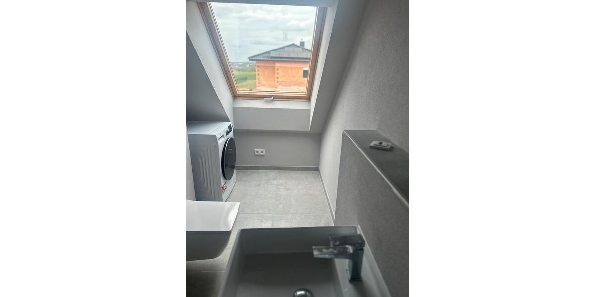 Dachgeschoßwohnung Ebersburg - 1.5 Zimmer, 85 m&sup2;, 1.100&euro; | Angebot:26391420