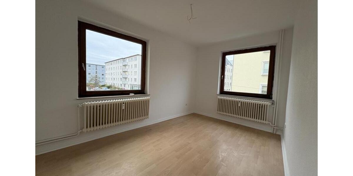 Etagenwohnung Bremerhaven - 3 Zimmer, 64 m&sup2;, 389&euro; | Angebot:26543591