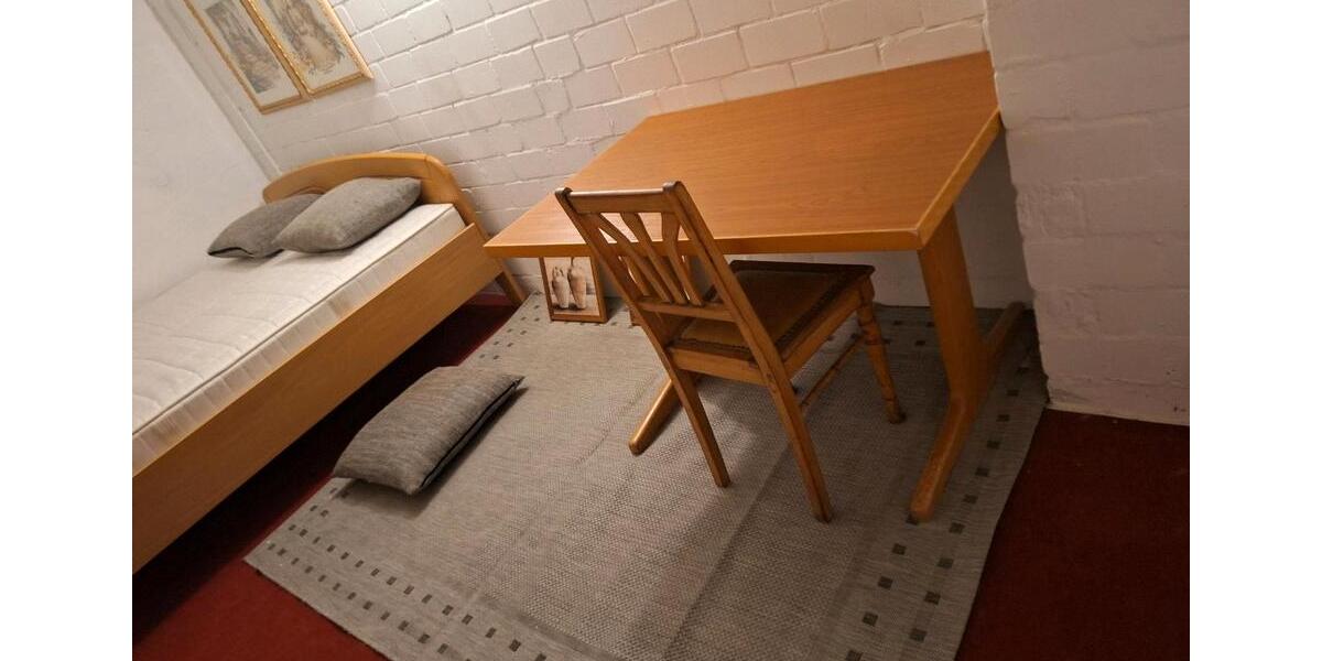 Etagenwohnung Lüneburg - 1 Zimmer, 25 m&sup2;, 500&euro; | Angebot:25626895