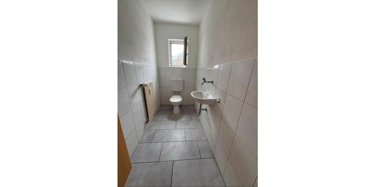 Etagenwohnung Mosbach - 3 Zimmer, 80 m&sup2;, 1.170&euro; | Angebot:26375227