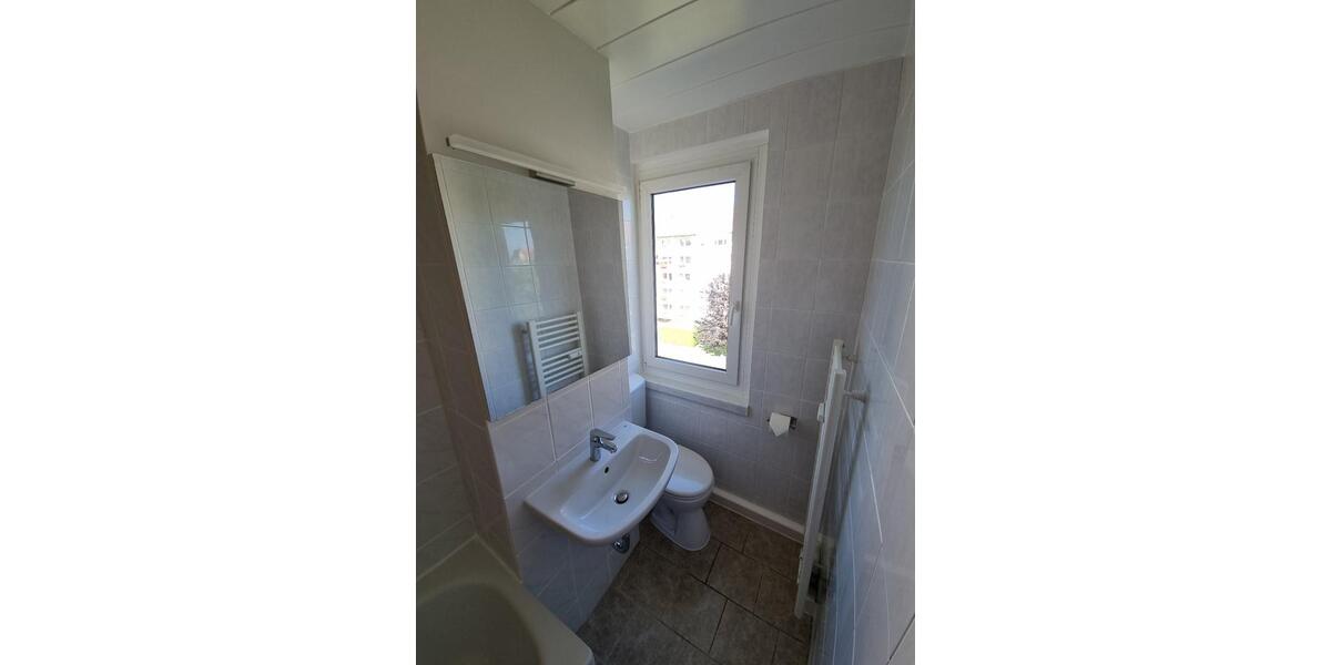 Etagenwohnung Treuen - 3 Zimmer, 58 m&sup2;, 222&euro; | Angebot:26049349