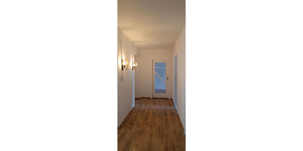 Erdgeschoßwohnung Forst (Lausitz) - 3 Zimmer, 73 m&sup2;, 475&euro; | Angebot:24688377