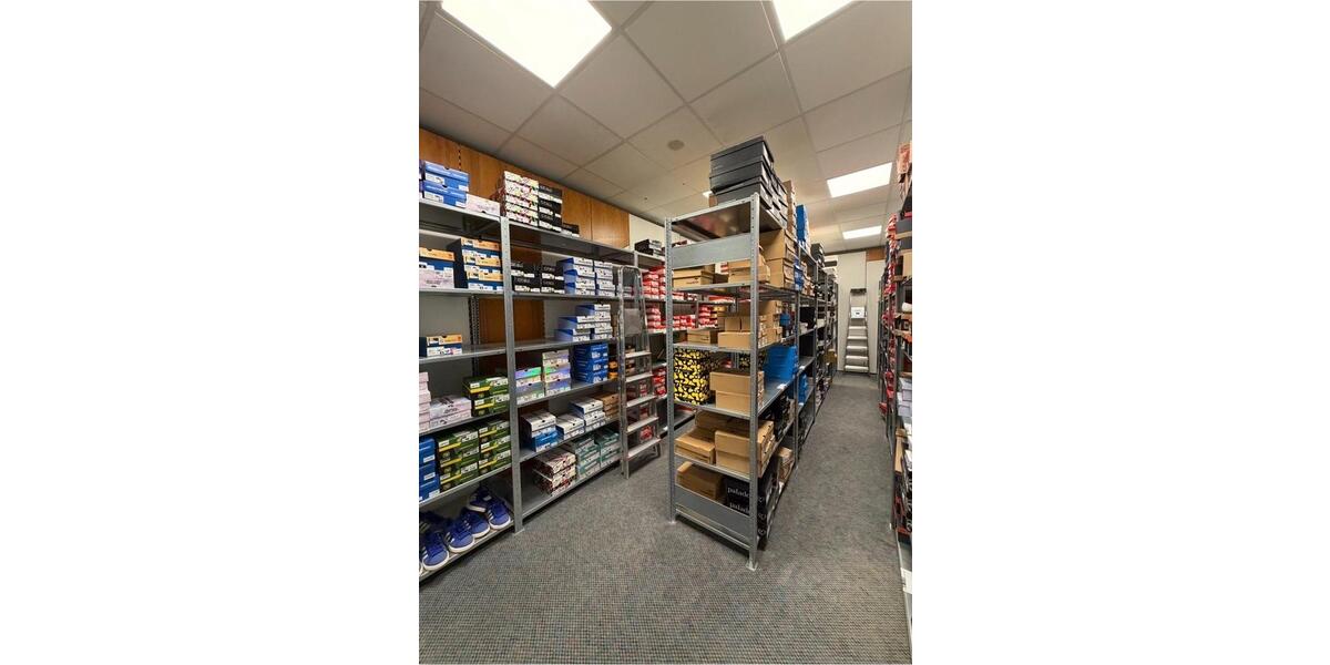 Gewerbeobjekt Weiden in der Oberpfalz - 1.750&euro; | Angebot:25932823