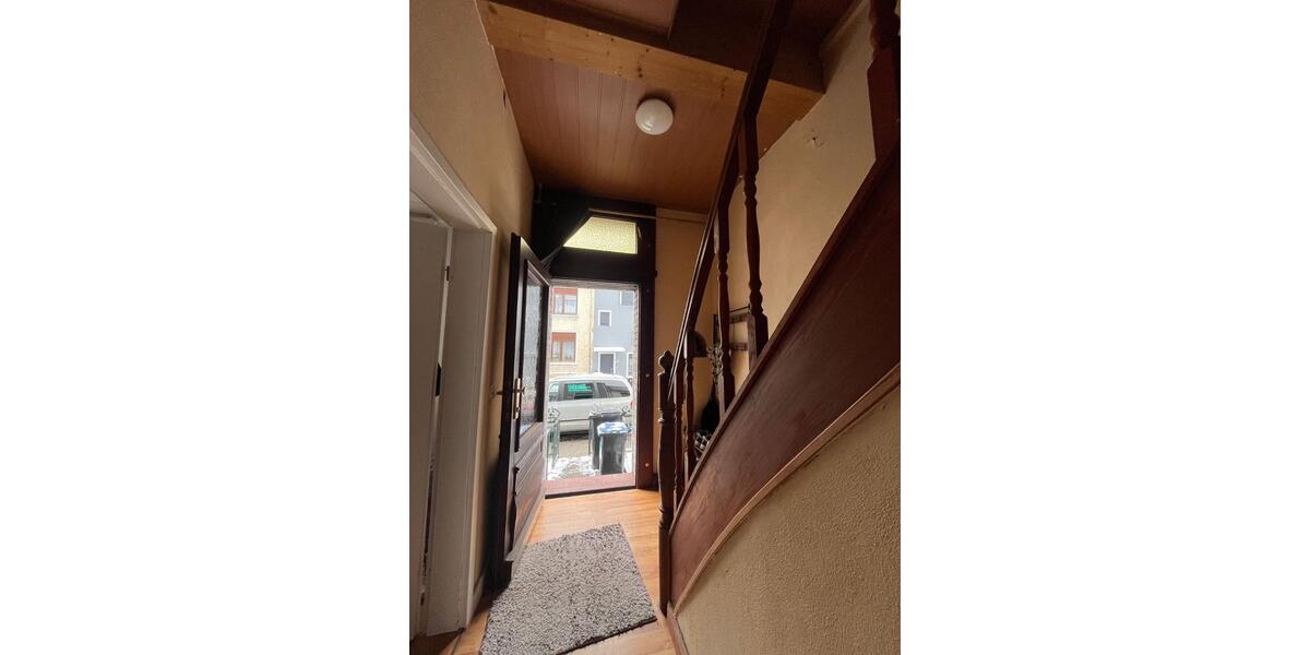 Etagenwohnung Bremen Burglesum - 5 Zimmer, 100 m&sup2;, 370&euro; | Angebot:25381742