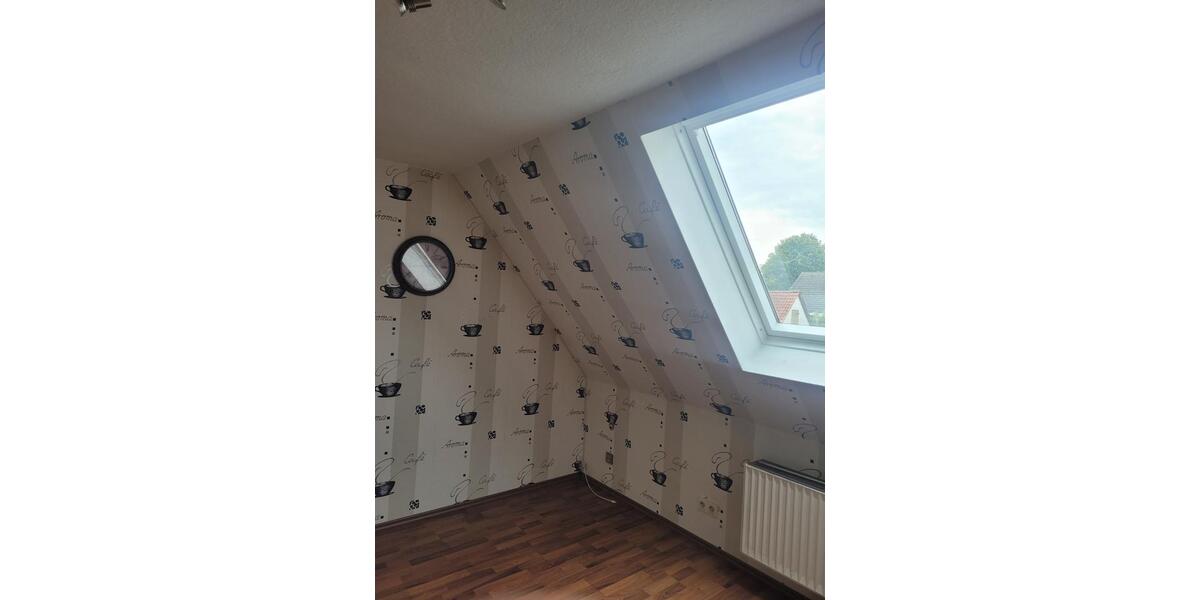 Gemütliche 2,5-Zimmer-Wohnung, teilmöbliert 2.5 zimmer