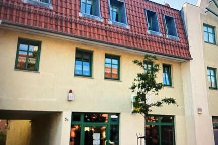 Wohnung Demmin - 4 Zimmer, 84 m&sup2;, 600&euro; | Angebot:27698638
