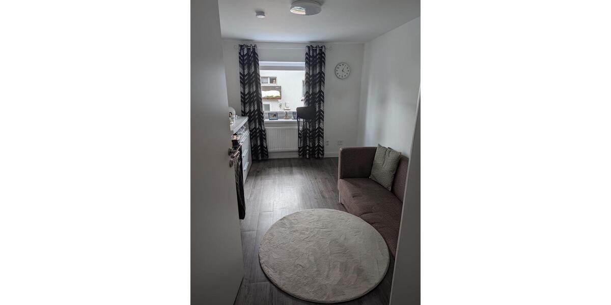 Etagenwohnung Stadtallendorf - 3 Zimmer, 100 m&sup2;, 1.200&euro; | Angebot:24860505