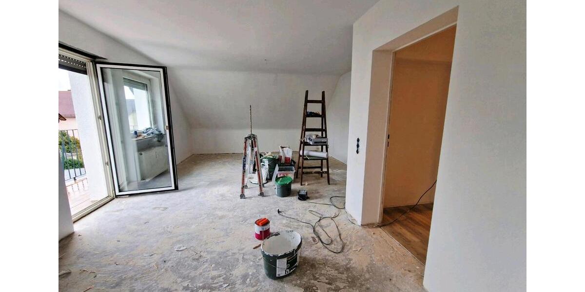 4 Zimmer 91.50 m2 Dachgeschoss Wohnung zu Vermieten 4 zimmer