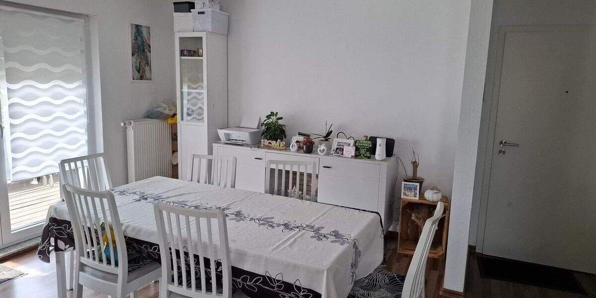 Etagenwohnung Wadgassen Differten - 3 Zimmer, 95 m&sup2;, 860&euro; | Angebot:26201800