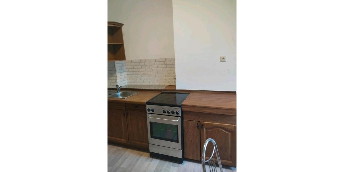 Dachgeschoßwohnung Pegau - 2.5 Zimmer, 64 m&sup2;, 390&euro; | Angebot:26184603