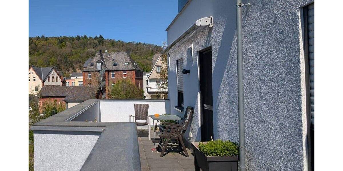 Etagenwohnung Herborn - 3 Zimmer, 100 m&sup2;, 1.120&euro; | Angebot:26824703