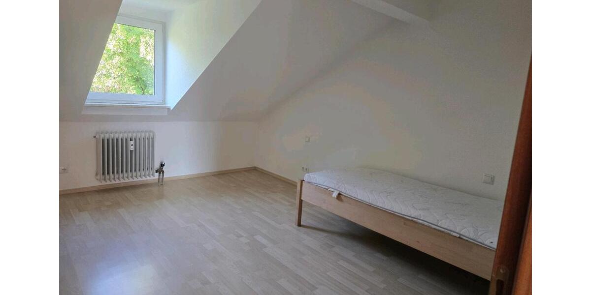 Wohnen auf Zeit Rosenheim Innenstadt - 3 Zimmer, 79 m&sup2;, 570&euro; | Angebot:26606941