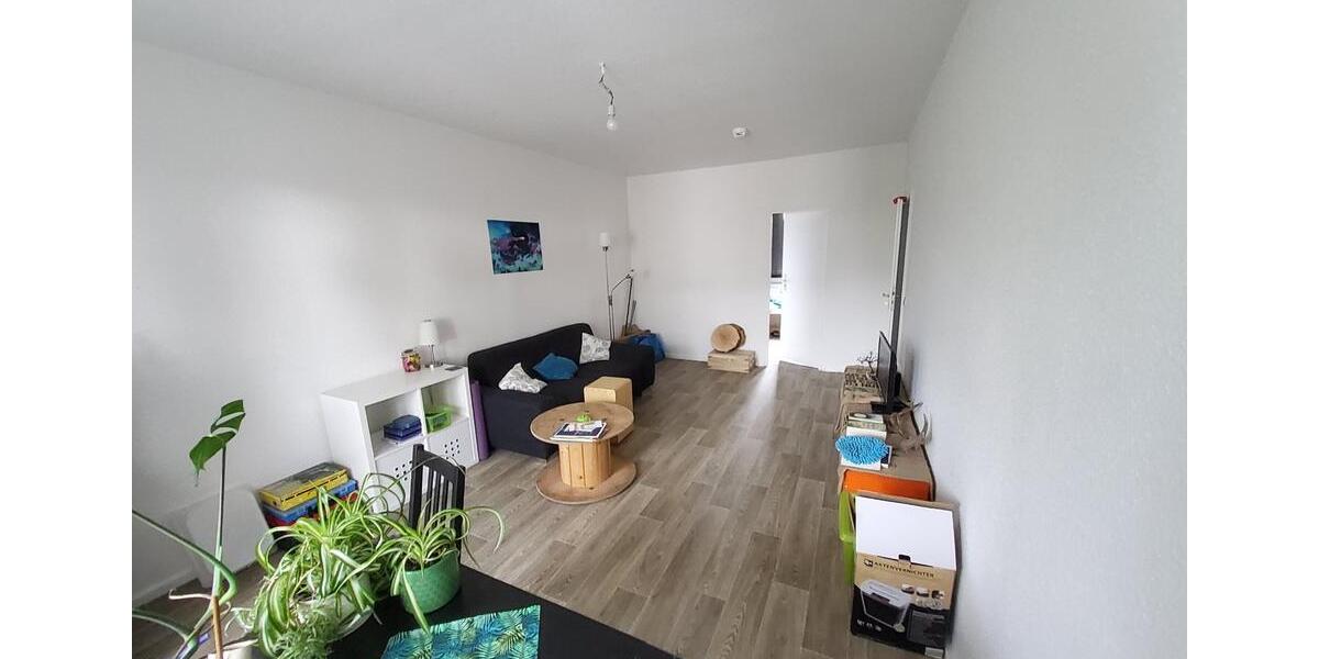 Etagenwohnung Hermsdorf - 3 Zimmer, 60 m&sup2;, 330&euro; | Angebot:25025813