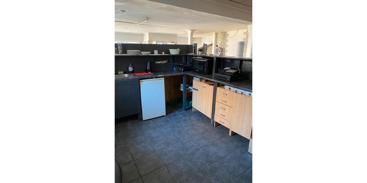 Ladenlokal für BüroPraxen o. ä. zimmer