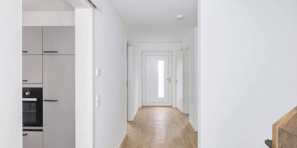 Reihenendhaus Stade - 5 Zimmer, 129 m&sup2;, 1.750&euro; | Angebot:25139713