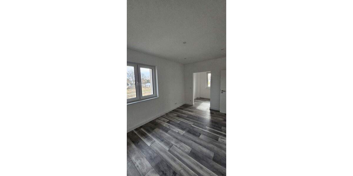 Mehrfamilienhaus, Wohnhaus Zossen Nächst Neuendorf - 4 Zimmer, 138 m&sup2;, 2.055&euro; | Angebot:25746608