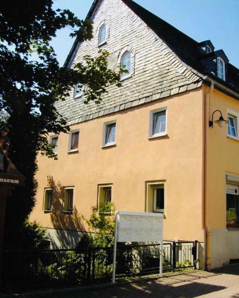 3-Zimmer-Wohnung in zentraler Lage Schirgiswalde – und frei !
