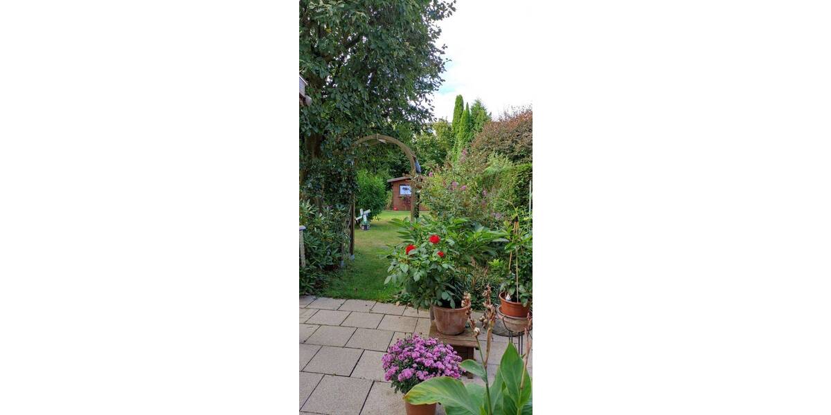 Reihenmittelhaus Bielefeld / Gellershagen Innenstadt - 4 Zimmer, 120 m&sup2;, 1.200&euro; | Angebot:26825085