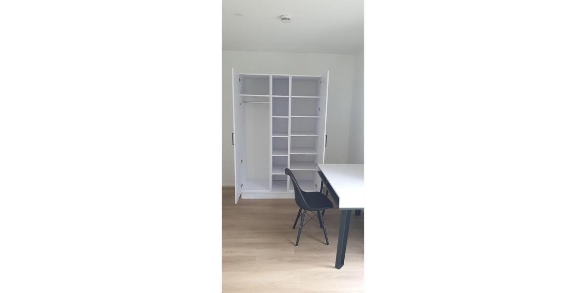 Apartment mit Balkon in Augsburg inclusive TG zu vermieten. 1 zimmer