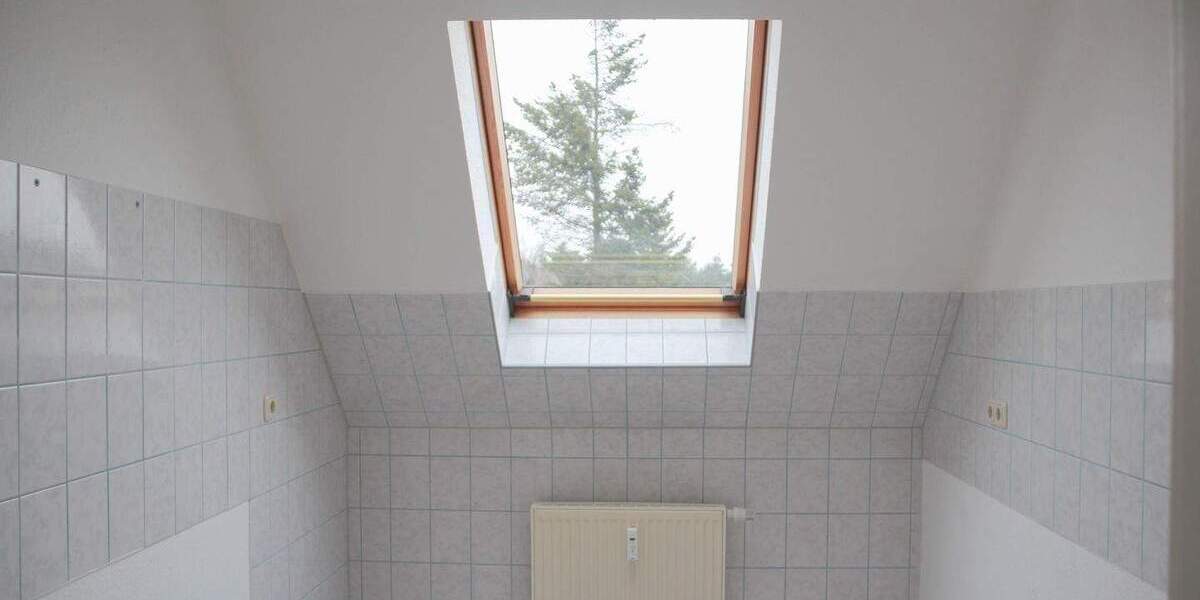 Etagenwohnung Hoyerswerda Knappenrode - 2 Zimmer, 59 m&sup2;, 365&euro; | Angebot:24723453