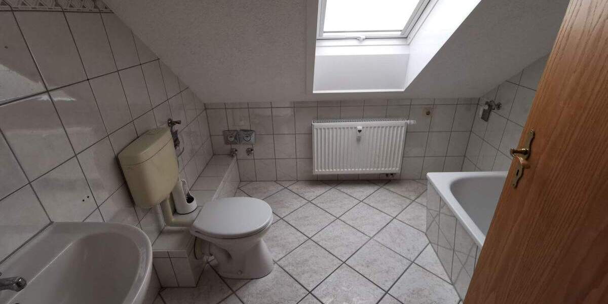 Etagenwohnung Neukieritzsch OT Lobstädt Lobstädt - 2 Zimmer, 33 m&sup2;, 270&euro; | Angebot:24990199