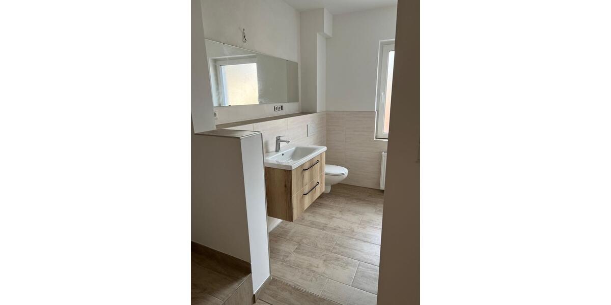 Etagenwohnung Borken (Hessen) - 1 Zimmer, 95 m&sup2;, 1.080&euro; | Angebot:26293220