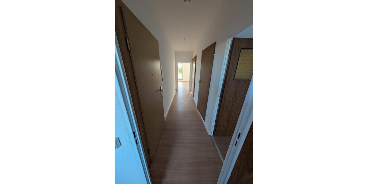 Etagenwohnung Eisenach - 3 Zimmer, 60 m&sup2;, 400&euro; | Angebot:23227138