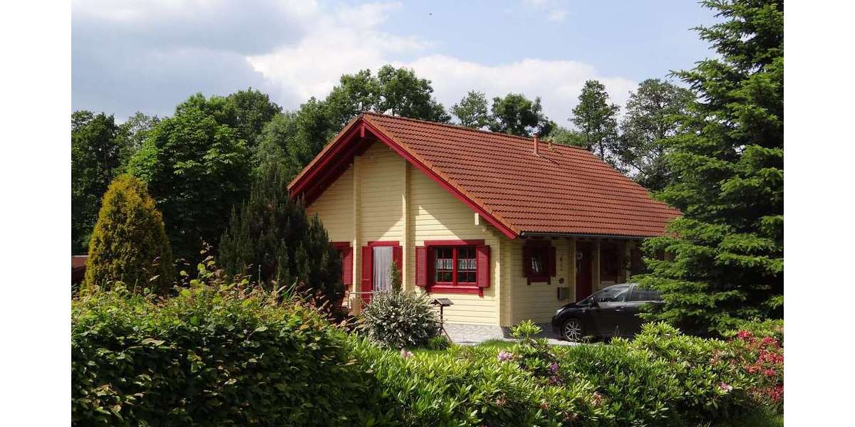 Einfamilienhaus Waldhufen - 4 Zimmer, 100 m&sup2;, 980&euro; | Angebot:26024253