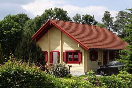 Haus Waldhufen - 4 Zimmer, 100 m&sup2;, 980&euro; | Angebot:26024253