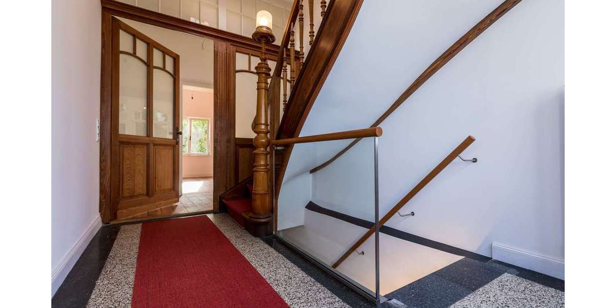 Etagenwohnung Wiesbaden Nordost - 3 Zimmer, 110 m&sup2;, 2.700&euro; | Angebot:25957142