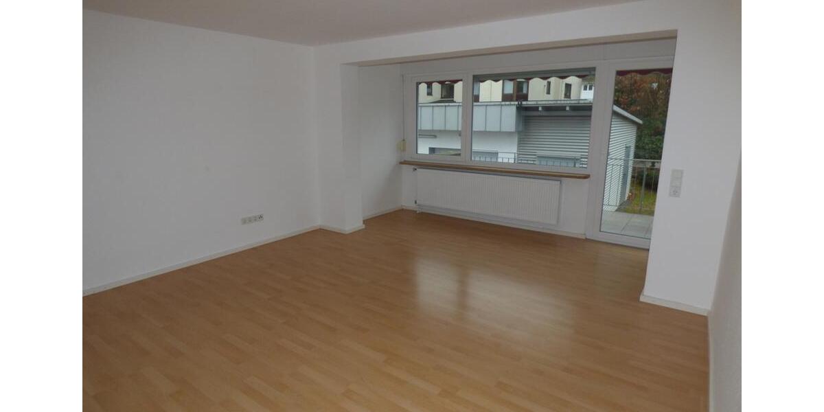 Etagenwohnung Annweiler am Trifels - 4 Zimmer, 130 m&sup2;, 1.100&euro; | Angebot:25145109