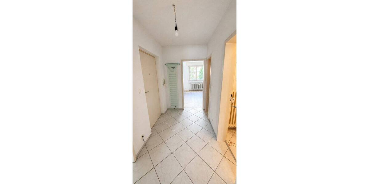 Etagenwohnung Oberursel - 2 Zimmer, 64 m&sup2;, 930&euro; | Angebot:26820011
