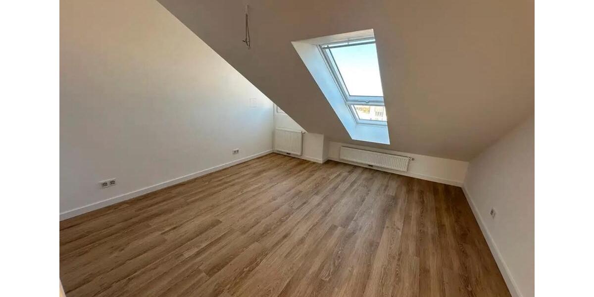 Dachgeschoßwohnung Berlin Charlottenburg-Wilmersdorf - 2 Zimmer, 50 m&sup2;, 1.519&euro; | Angebot:26704708