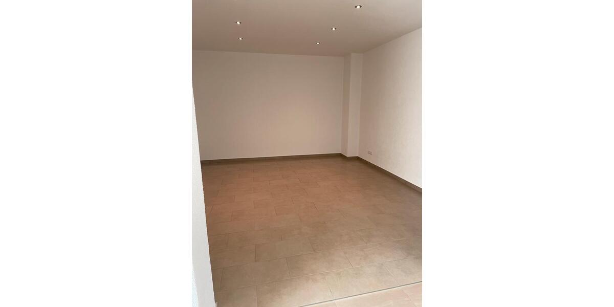 Etagenwohnung Pirmasens Fehrbach - 2 Zimmer, 80 m&sup2;, 590&euro; | Angebot:24353587