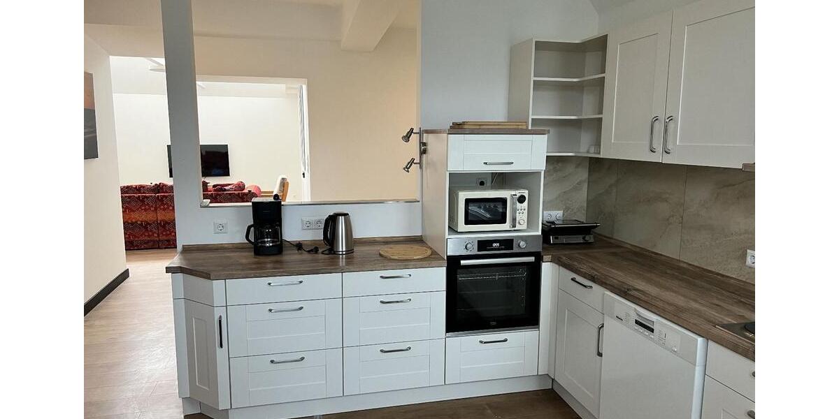 Wohnen auf Zeit Backnang - 3 Zimmer, 180 m&sup2;, 2.770&euro; | Angebot:26210791