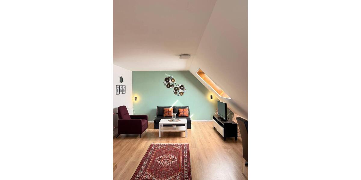 Dachgeschoßwohnung Krefeld Benrad - 2 Zimmer, 50 m&sup2;, 799&euro; | Angebot:26705006