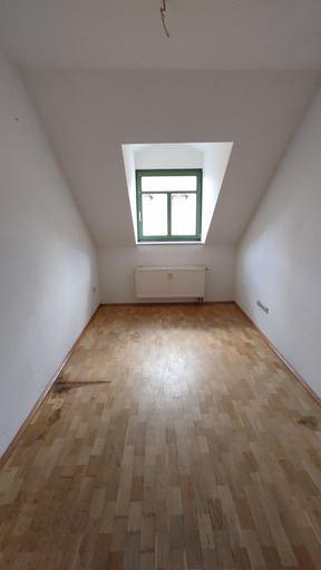 Dachgeschoßwohnung Chemnitz Hilbersdorf - 3 Zimmer, 81 m&sup2;, 349&euro; | Angebot:26039504
