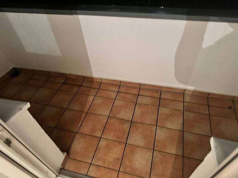 Gepflegte 2 Zimmer EG-Wohnung mit Balkon, in ruhiger Lage in Wersten!