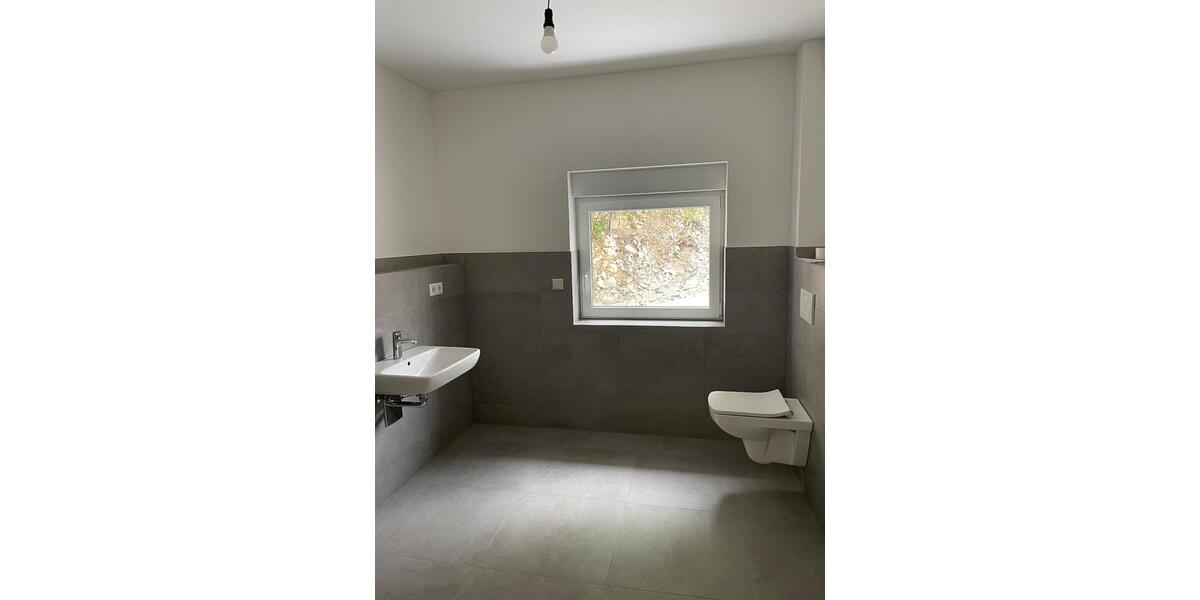 Erdgeschoßwohnung Treuchtlingen - 3 Zimmer, 90 m&sup2;, 900&euro; | Angebot:24689194