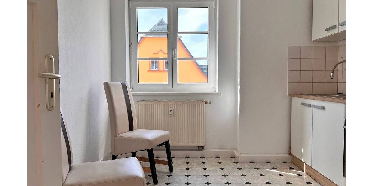 Etagenwohnung Plauen Reusa - 3 Zimmer, 64 m&sup2;, 354&euro; | Angebot:26388916