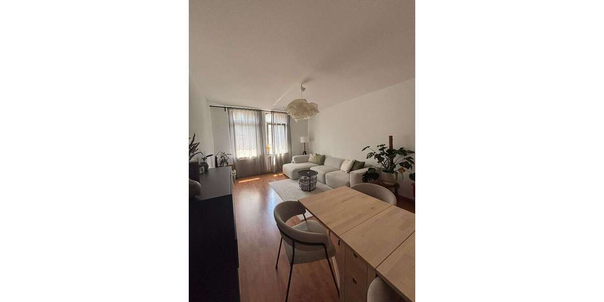 Etagenwohnung Wiesbaden - 3 Zimmer, 67 m&sup2;, 780&euro; | Angebot:26971901