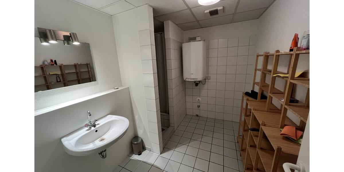 Singen - attraktives WG Zimmer in 4er WG, ab sofort (Januar 2026) 1 zimmer