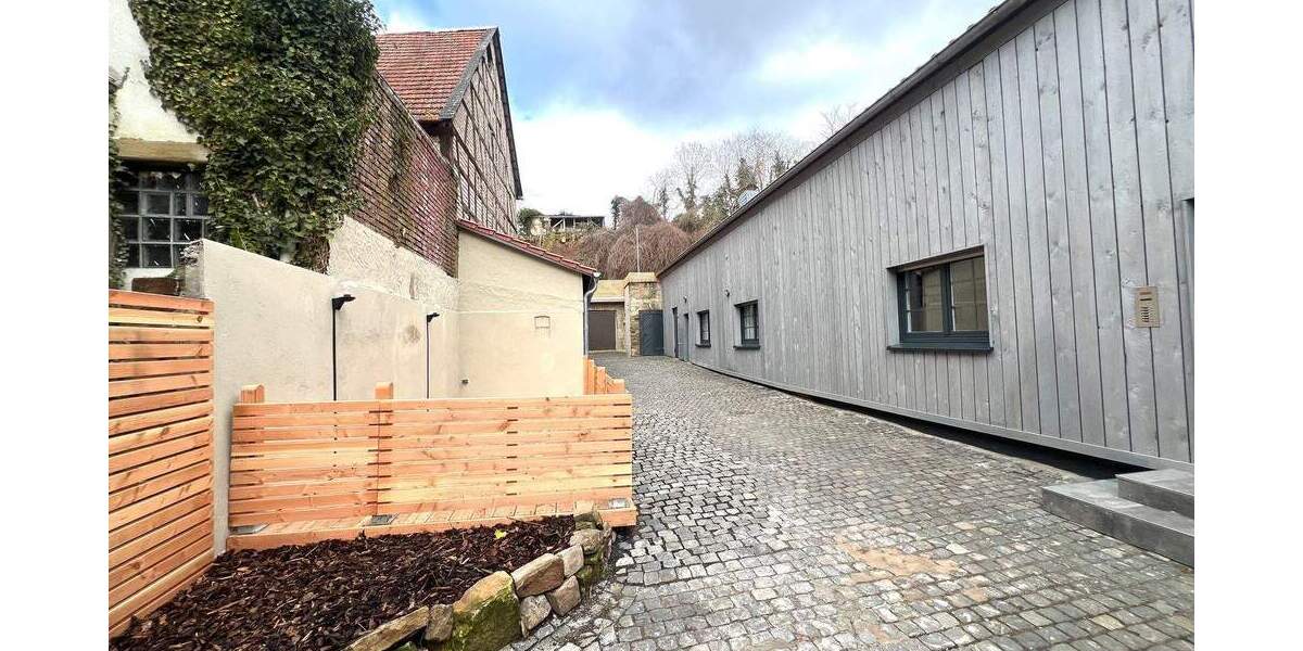 Zimmer Nußbaum - 3 Zimmer, 85 m&sup2;, 950&euro; | Angebot:25683777