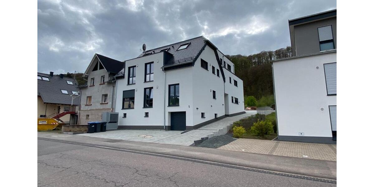Etagenwohnung Tawern - 3 Zimmer, 94 m&sup2;, 1.315&euro; | Angebot:26705960
