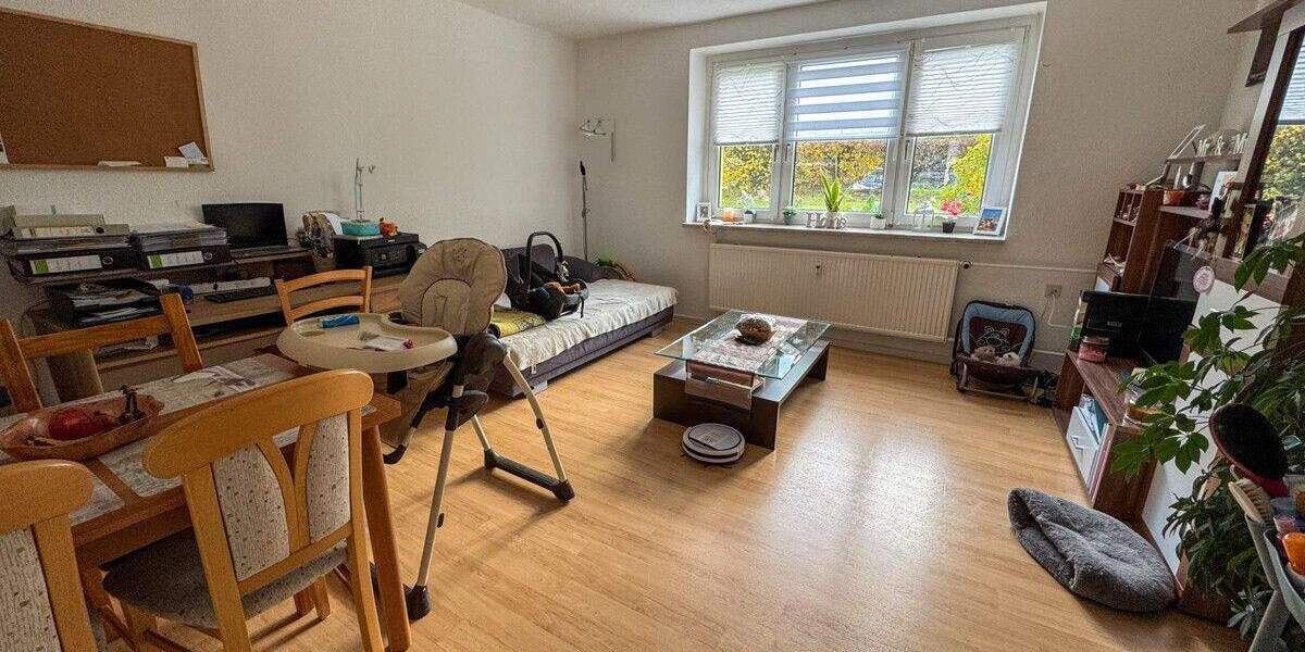 Etagenwohnung Raschau-Markersbach Markersbach - 3 Zimmer, 61 m&sup2;, 315&euro; | Angebot:25688226