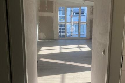 Wohnung Kraichtal - 2 Zimmer, 78 m&sup2;, 820&euro; | Angebot:26268888