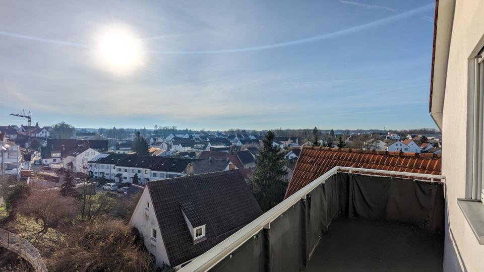 Zentrale 4-Zimmer-Wohnung mit Balkon in Leipheim zimmer